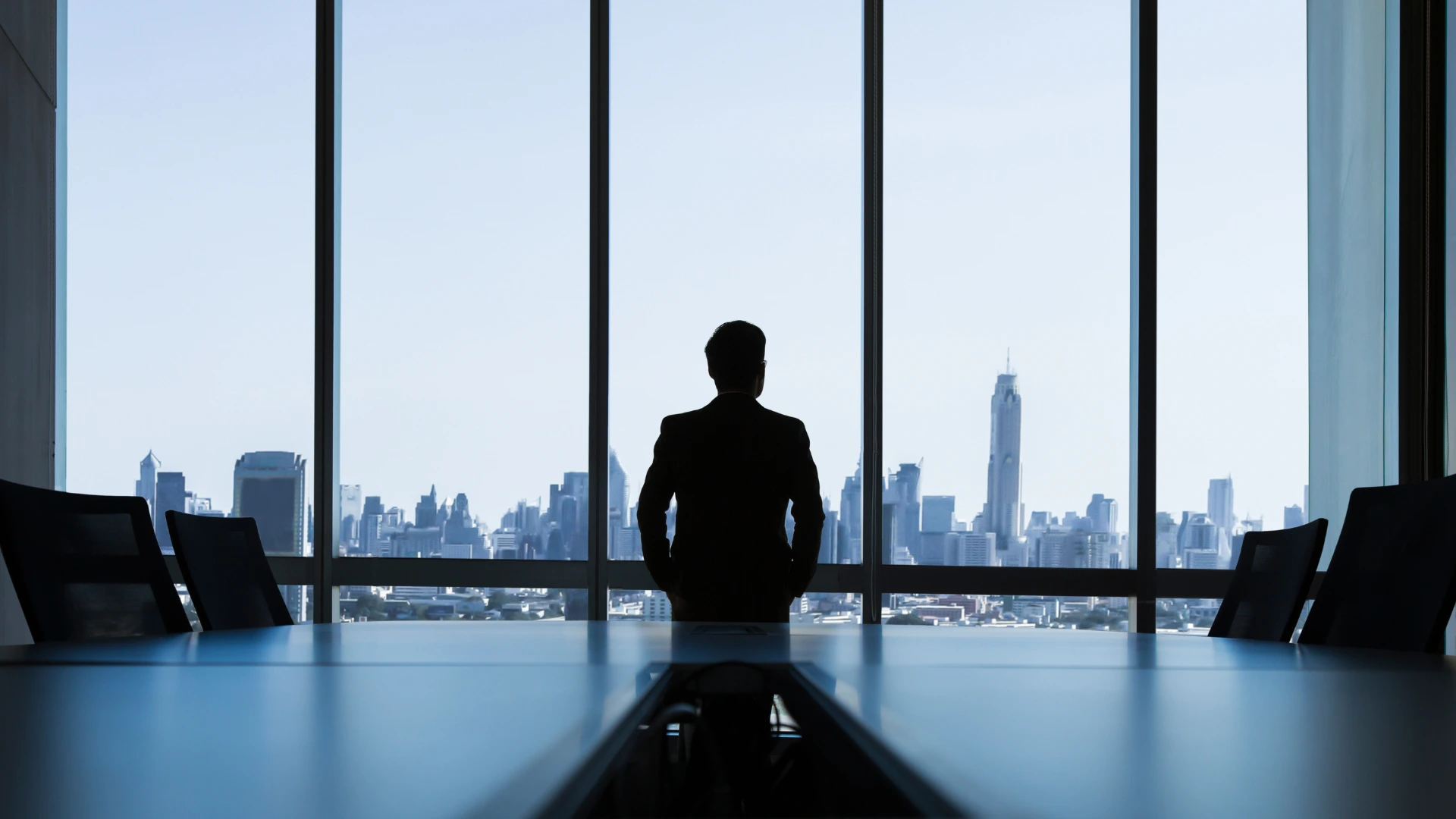 the-entrepreneurs-mirror-when-business-becomes-identity