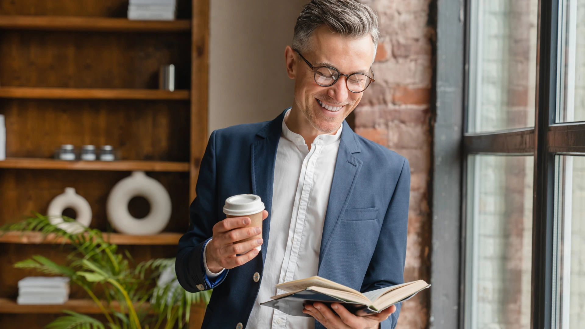 Infographic depicting 5 exit mindset lessons for business owners