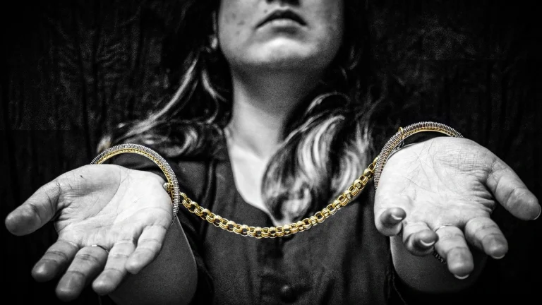 Woman on chains due to exit risk